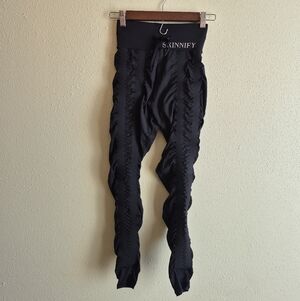 Not for sale Skinnify Resistance Band Ruched Leggings Size Small